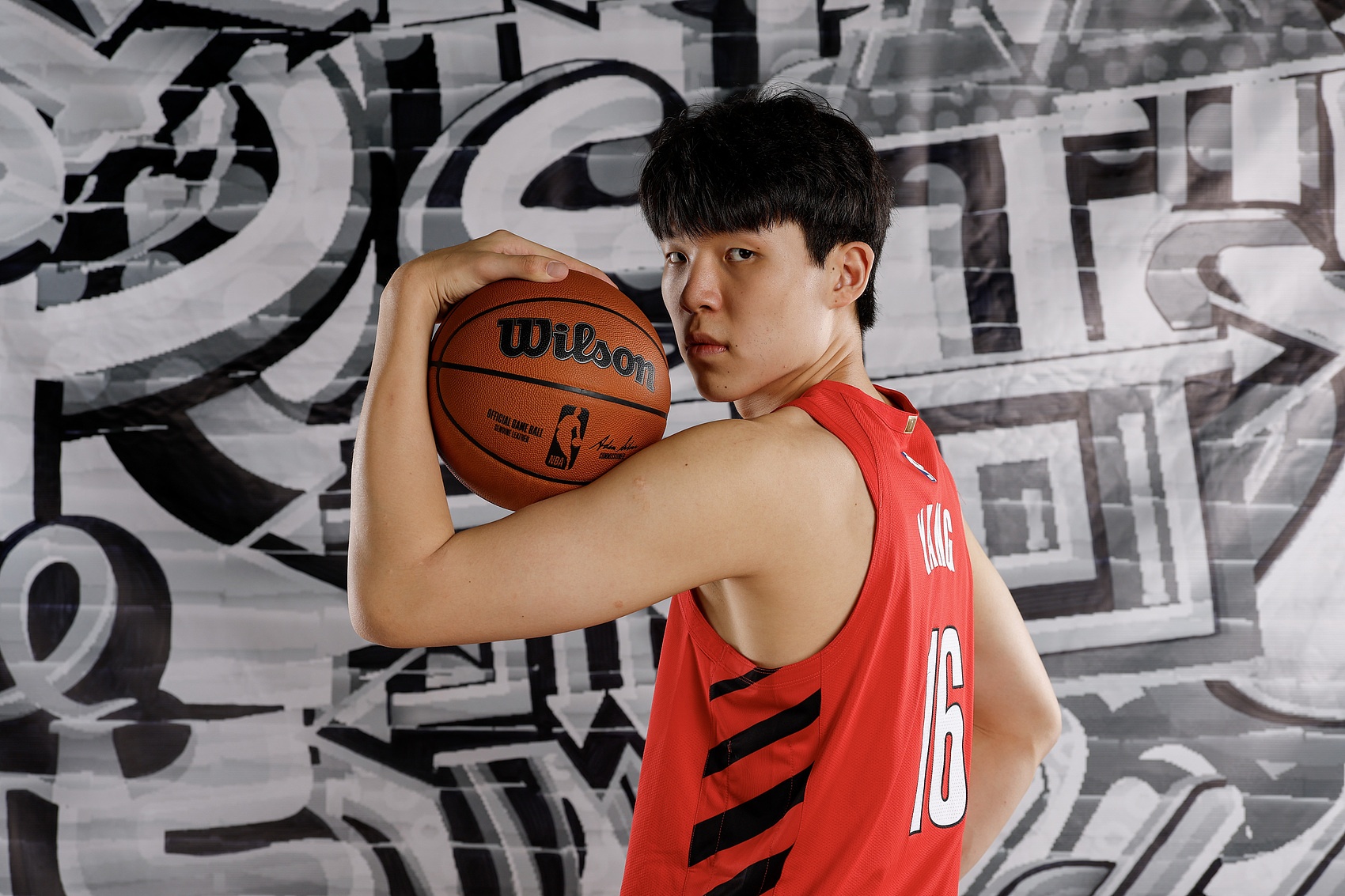 开yun体育官网-开拓者新赛季将飞行8.2万公里居联盟之首 1月面临三次背靠背赛程考验