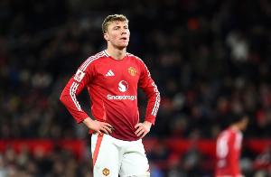 开云体育直播-三气霍伊伦加纳乔已至少三次惹怒霍伊伦，后者气得挥拳、踹柱